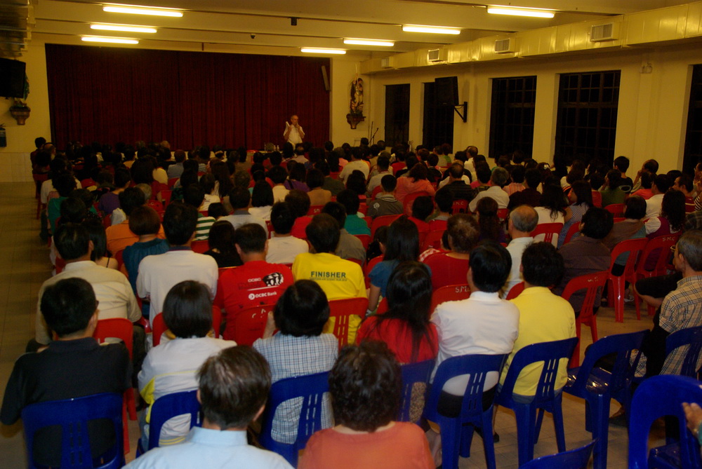 Crowd enthralled by Fr Ferdinand