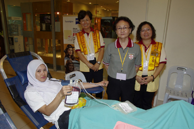 Blood donors from other faiths