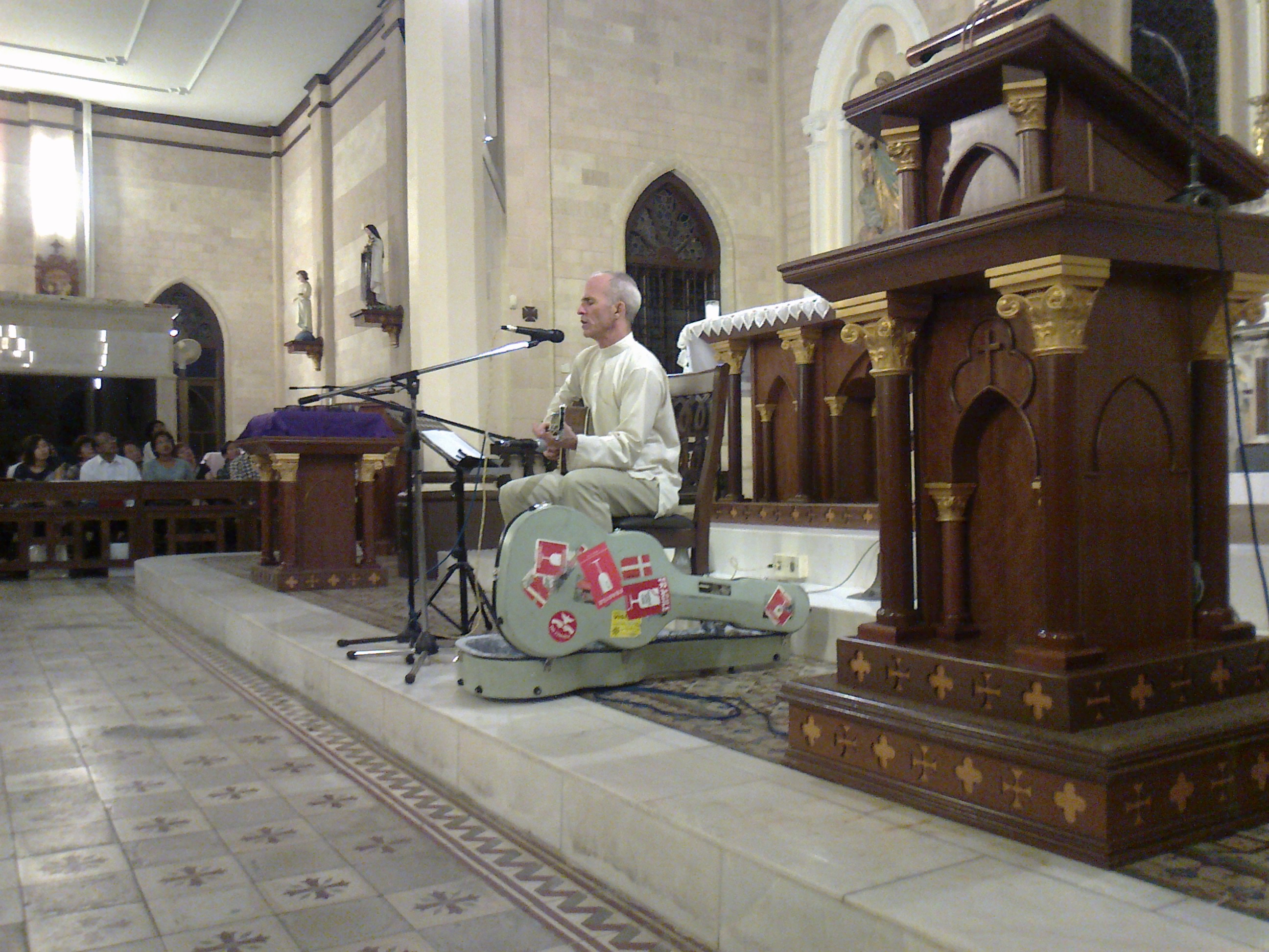 Fr.Consiglio singing unplugged