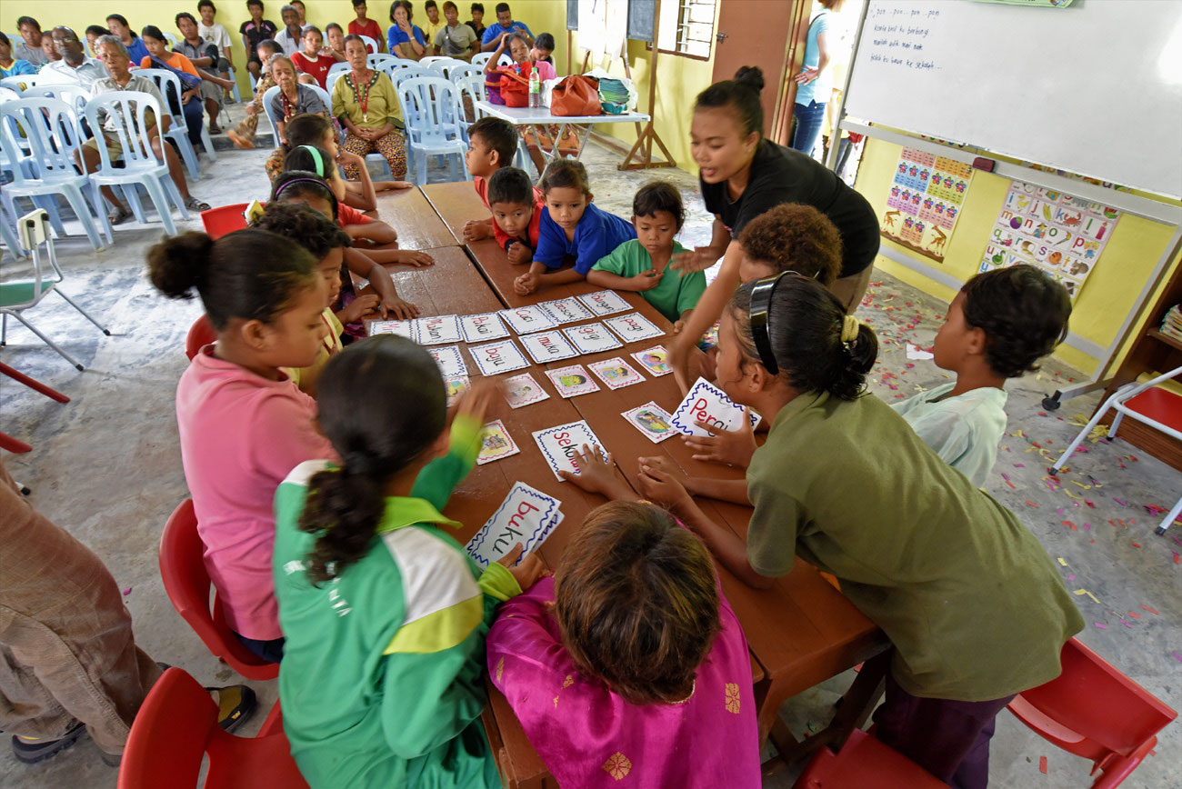 SSVP volunteers conducting trial classes with children