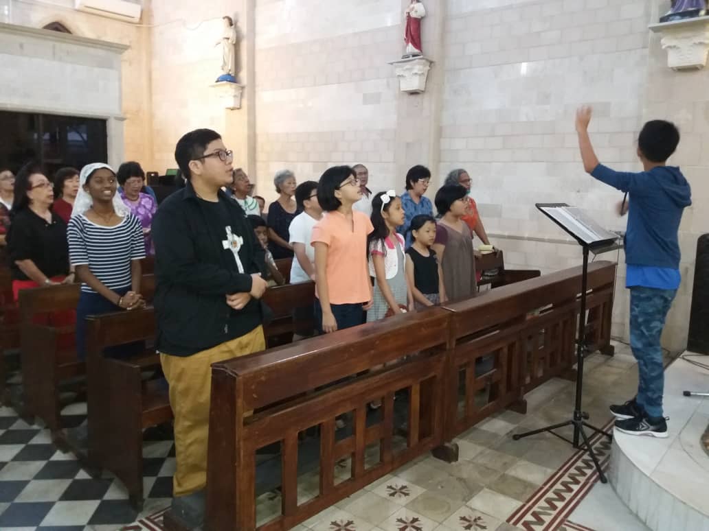 Infant Jesus Choir in action